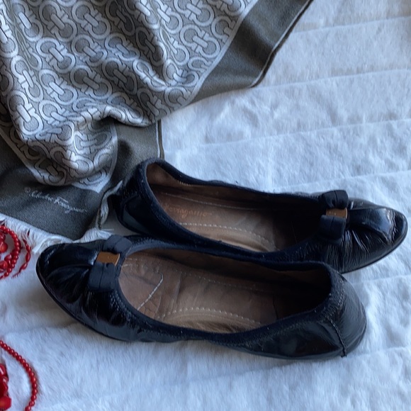 Salvatore Ferragamo Black Ballet Flats size 8.5 - Picture 3 of 7